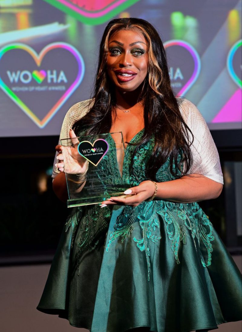 photo_5803183463749241263_y