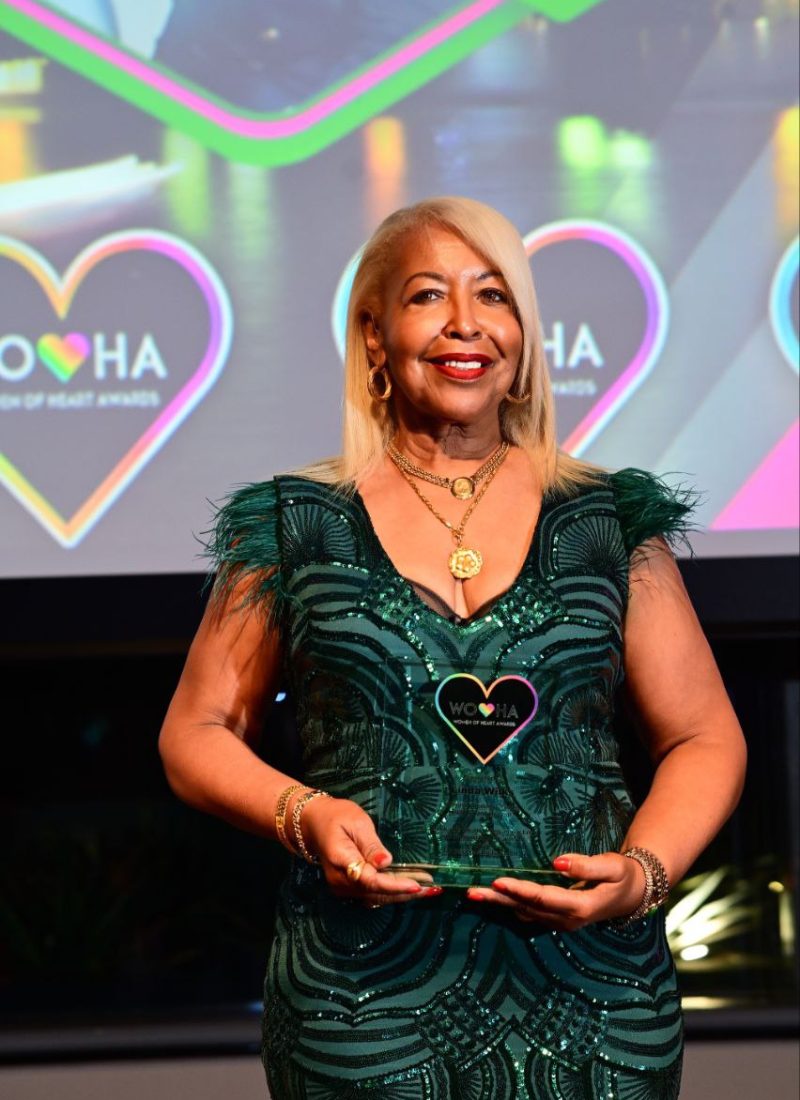 photo_5803183463749241274_y