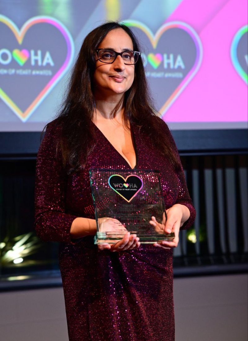 photo_5803183463749241321_y