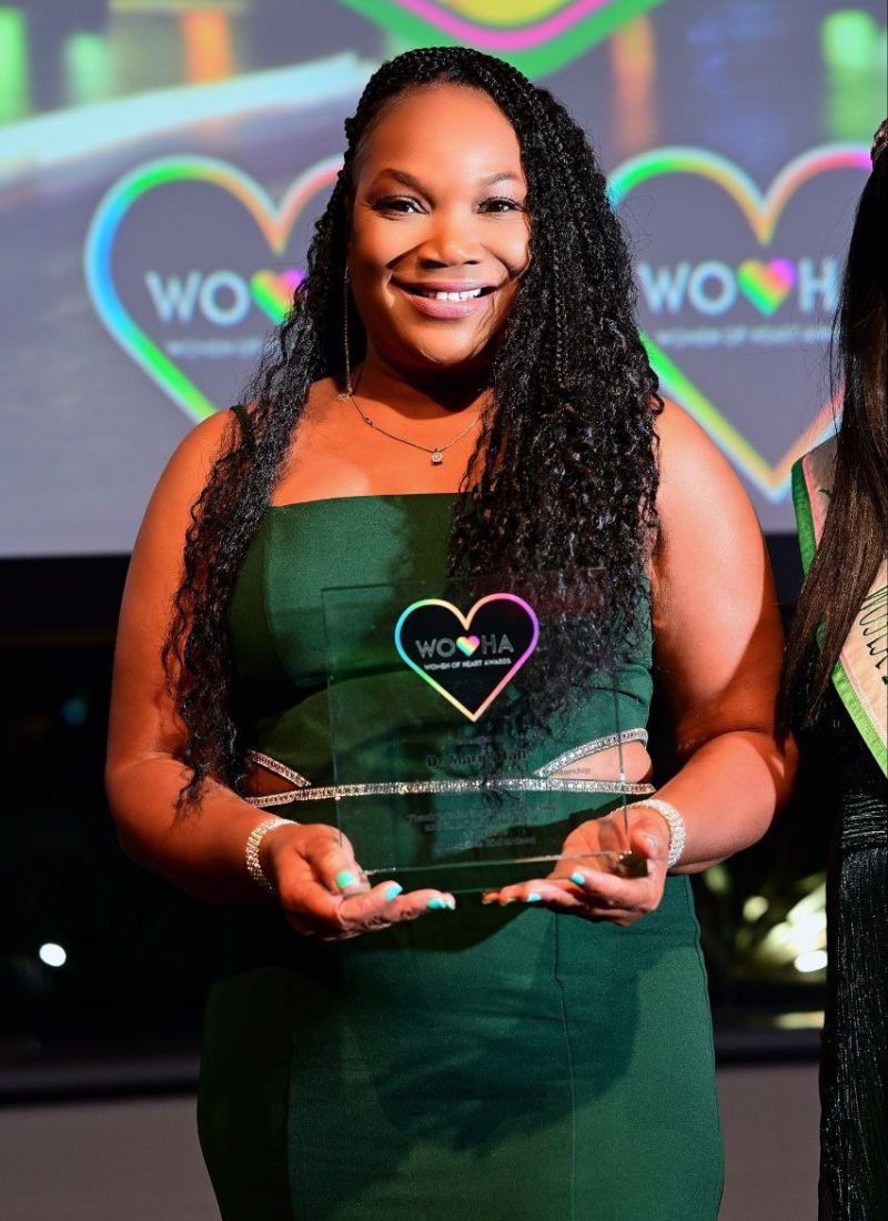 photo_5866373101372162538_y