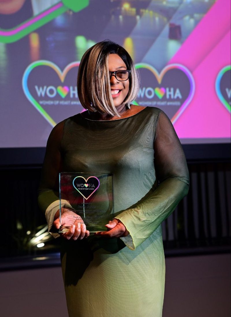 photo_5868624901185850214_y