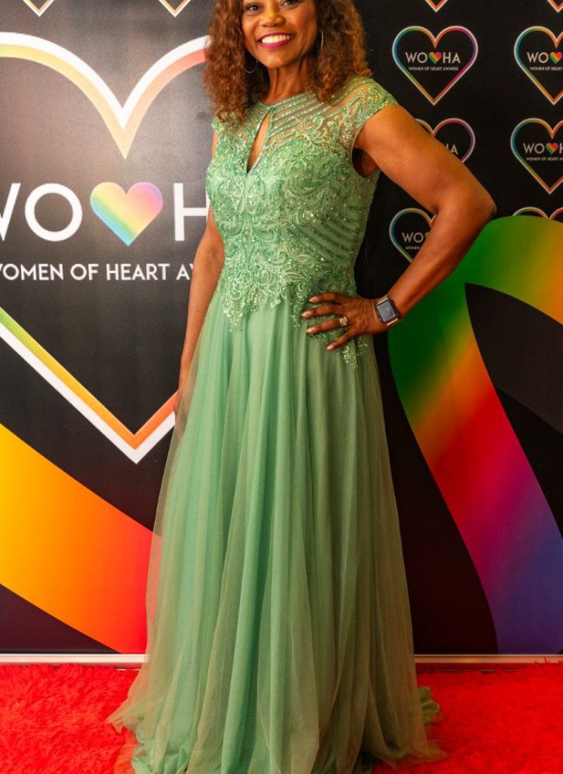 photo_6050873218392245326_y