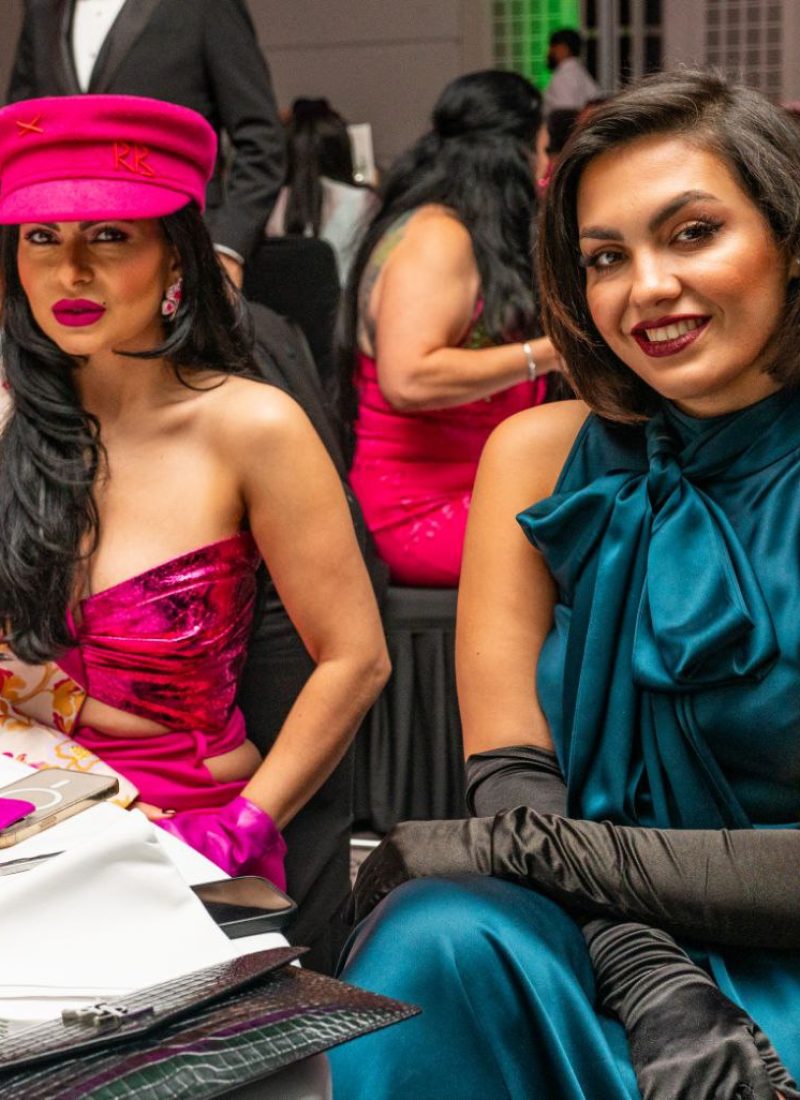 photo_6050873218392245339_y